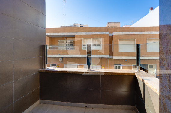 Apartamento - Segunda Mano - TORREVIEJA - Centro