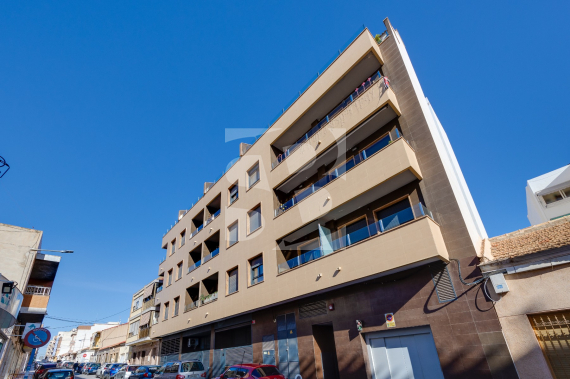 Apartamento - Segunda Mano - TORREVIEJA - Centro