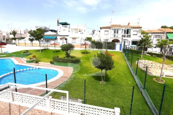 Bungalow - Segunda Mano - TORREVIEJA - Los Balcones