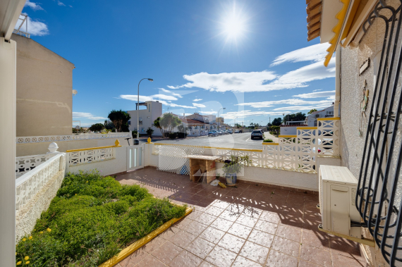 Bungalow - Segunda Mano - TORREVIEJA - Zona Carrefour