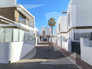 Villa · Segunda Mano ORIHUELA COSTA · Villamartin