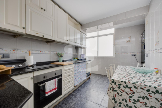 Apartment - Resale - TORREVIEJA - Centro