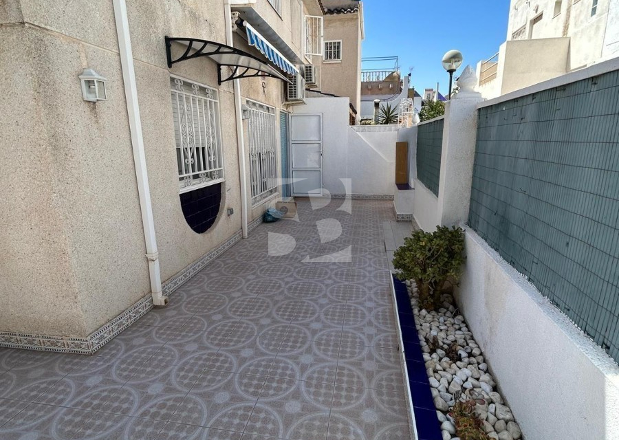 Dúplex · Segunda Mano TORREVIEJA · Zona Carrefour