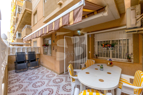 Апартамент - Продажа - TORREVIEJA - Nueva Torrevieja