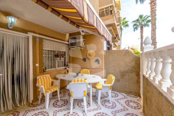 Апартамент - Продажа - TORREVIEJA - Nueva Torrevieja