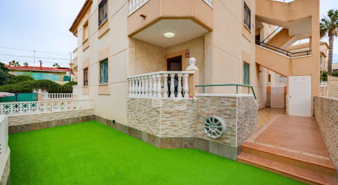 Apartamento · Segunda Mano TORREVIEJA · Los Frutales