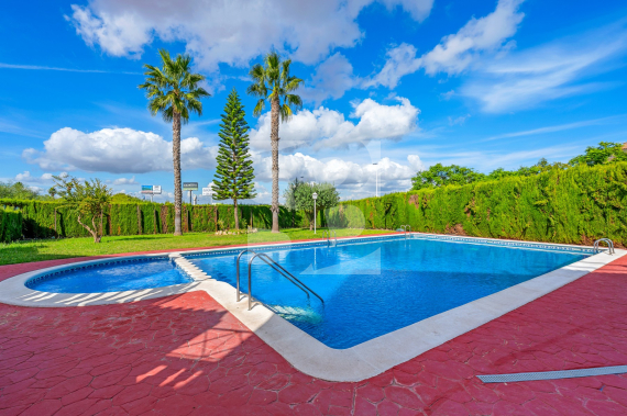 Bungalows Planta Alta - Segunda Mano - TORREVIEJA - Zona Carrefour