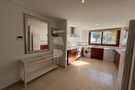 Апартамент - Продажа - ORIHUELA COSTA - Punta Prima