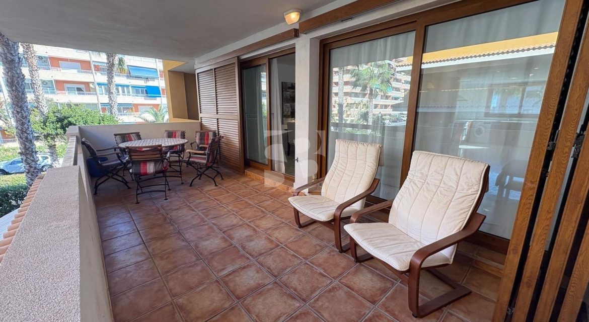 Appartement · La Revente ORIHUELA COSTA · Punta Prima