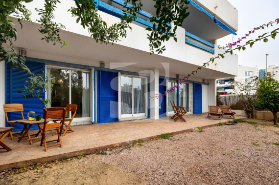 Апартамент - Продажа - ORIHUELA - Punta Prima