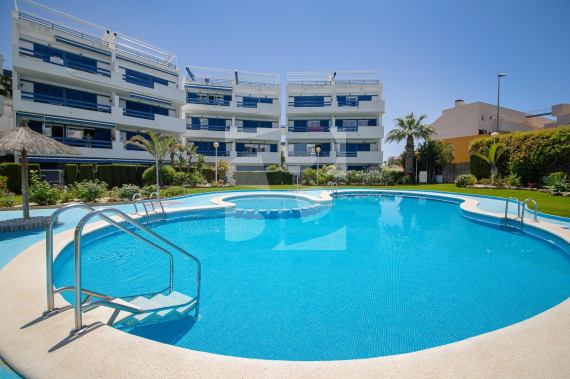 Апартамент - Продажа - ORIHUELA - Punta Prima