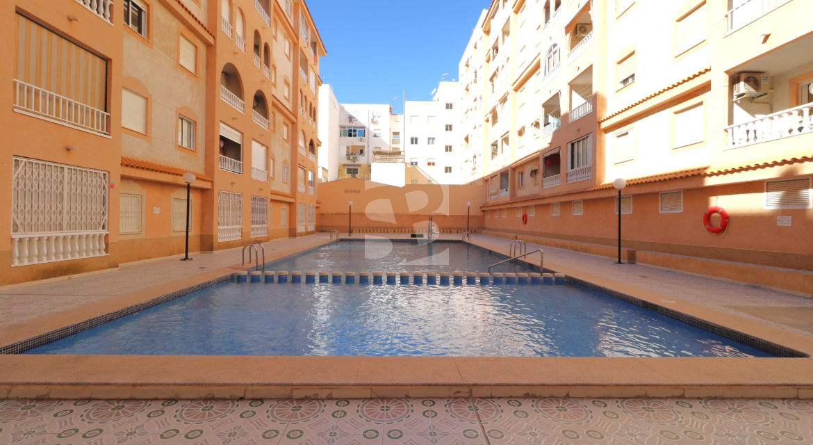 Apartment · Odsprzedaż TORREVIEJA · Playa Acequion