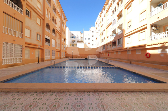 Apartment - Odsprzedaż - TORREVIEJA - Playa Acequion