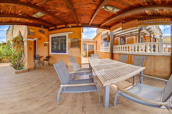 Смежный дом - Продажа - TORREVIEJA - Los Altos