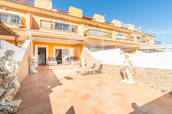 Смежный дом - Продажа - ORIHUELA COSTA - Villamartin