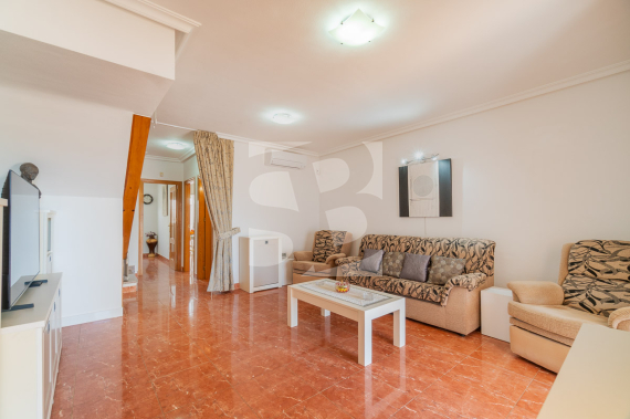 Смежный дом - Продажа - ORIHUELA COSTA - Villamartin