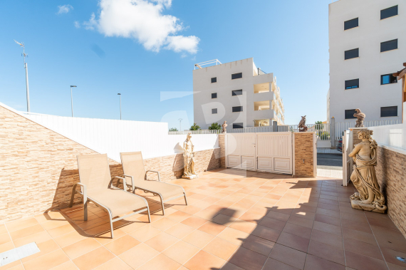 Смежный дом - Продажа - ORIHUELA COSTA - Villamartin