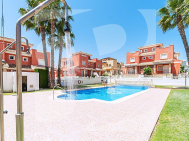 Смежный дом · Продажа TORREVIEJA · Los Balcones