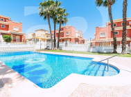 Смежный дом · Продажа TORREVIEJA · Los Balcones