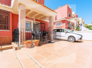 Смежный дом · Продажа TORREVIEJA · Los Balcones