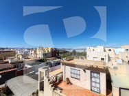 DOM RZĘDOWY · Odsprzedaż TORREVIEJA · Zona Carrefour