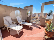 DOM RZĘDOWY · Odsprzedaż TORREVIEJA · Zona Carrefour