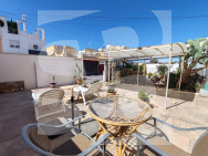 DOM RZĘDOWY · Odsprzedaż TORREVIEJA · Zona Carrefour