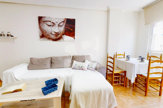 Апартамент - Продажа - TORREVIEJA - La Mata