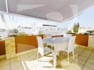 Bерхний этаж · Продажа ORIHUELA · Punta Prima