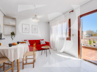 DOM RZĘDOWY · Odsprzedaż TORREVIEJA · Sector 25