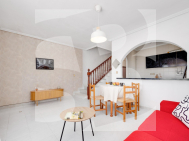 DOM RZĘDOWY · Odsprzedaż TORREVIEJA · Sector 25