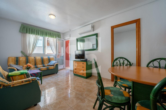 Apartment - Resale - TORREVIEJA - Center