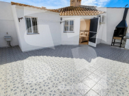 DOM RZĘDOWY · Odsprzedaż TORREVIEJA · 