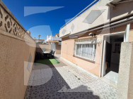 DOM RZĘDOWY · Odsprzedaż TORREVIEJA · 