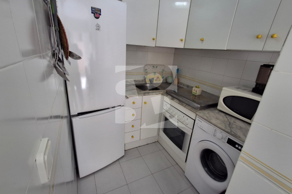 DOM RZĘDOWY - Odsprzedaż - TORREVIEJA - 