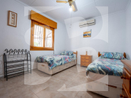 Villa · Resale TORREVIEJA · La Siesta - San Luis