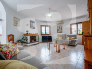 Villa · Resale TORREVIEJA · La Siesta - San Luis