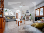 Villa · Resale TORREVIEJA · La Siesta - San Luis