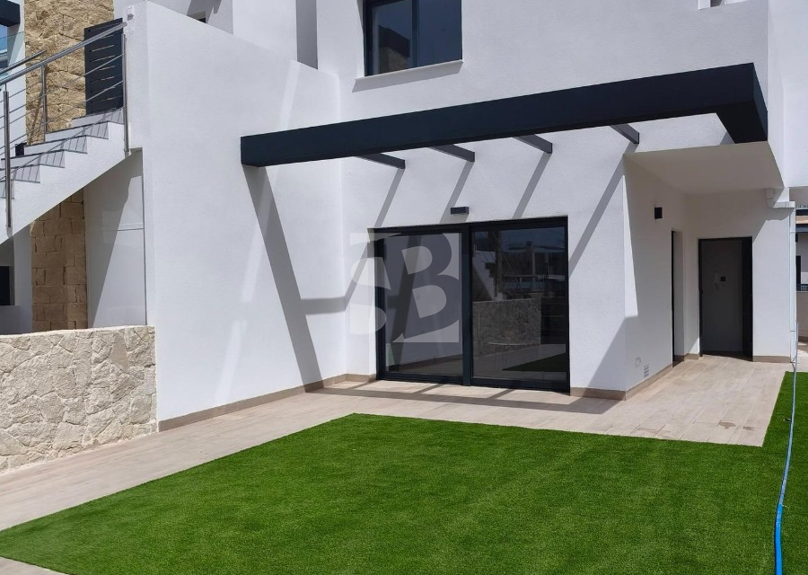 WILLA · Odsprzedaż ORIHUELA COSTA · 