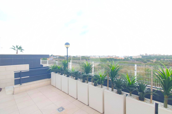 Detached house - Odsprzedaż - ORIHUELA COSTA - 