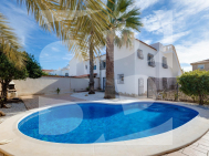 Villa · Segunda Mano TORREVIEJA · Zona Carrefour