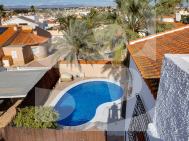 Villa · Segunda Mano TORREVIEJA · Zona Carrefour