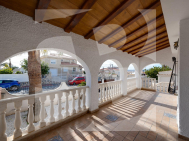 Villa · Segunda Mano TORREVIEJA · Zona Carrefour