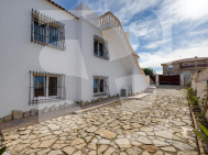 Villa · Segunda Mano TORREVIEJA · Zona Carrefour