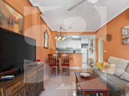 Row house · Resale TORREVIEJA · Zona Carrefour