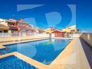 Row house · Resale TORREVIEJA · Zona Carrefour