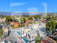 Villa · New Build TORREVIEJA · Los Balcones