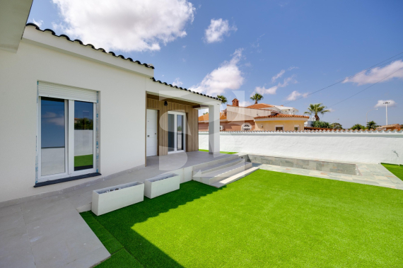 Villa - La Revente - TORREVIEJA - La Siesta - El Chaparral - San Luis
