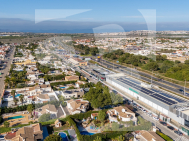 Villa · La Revente TORREVIEJA · La Siesta - El Chaparral - San Luis