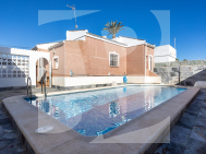 Villa · La Revente TORREVIEJA · La Siesta - El Chaparral - San Luis